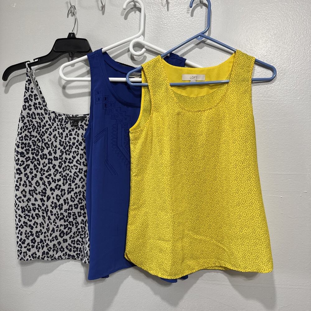 Lot of 3 Tops Womens Sizes XS Tank Top Blouses Loft, Banana Republic, Pleione